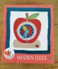 Horloge de table en bois, Egmont Toys Voir les images du produit 2
