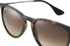 Close-up of a pair of sunglasses. Produktbild-Vorschau