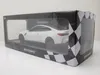 Minichamps 155020122 BMW M4 2020 weiß 1:18 Produktbild-Vorschau 9