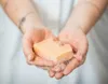 Almara Soap Handgemachte Seife Betörendes Geißblatt 100 g Produktbild-Vorschau 2
