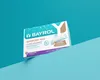 A box of BAYROL Superflock Plus is displayed on a slanted surface against a teal and light blue background. Anteprima dell’immagine prodotto