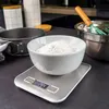 Intirilife Digitální kuchyňská váha SILVER - 5kg Náhled obrázku produktu 6