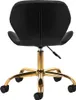 The back view of a black office chair with a gold base and wheels. Produktbild-Vorschau