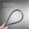 A hand is holding a flexible black hose, with text describing its features. Produktbild-Vorschau