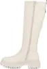 A side view of a single beige boot. Produktbild-Vorschau