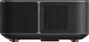 Side view of a black projector with a speaker grille on the left and a cooling vent on the right. Anteprima dell’immagine prodotto