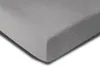A close-up, angled view of a gray fleece fitted sheet. Produktbild-Vorschau