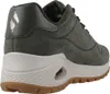 A side view of a green Skechers sneaker. Voir les images du produit