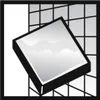 A graphic representation of a drill bit, possibly for tiles, against a grid background. Anteprima dell’immagine prodotto