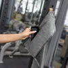 Stryve | Towell + | Sporthandtuch mit integrierter Tasche Produktbild-Vorschau 2