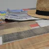 Runder Tisch Ø 110 cm – Modell Bazila aus rotem Holz Produktbild-Vorschau 3