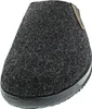 A single gray felt slipper with a brown leather tag on a white background. Produktbild-Vorschau