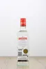 A product shot of a bottle of Beefeater London Dry Gin against a white background. Produktbild-Vorschau