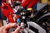 LEGO TECHNIC 42202 Motocykl Ducati Panigale V4 S (42202) Náhled obrázku produktu 15