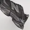 Découvrez la New Balance U9060ZGE Black Cement chez Voir les images du produit 10