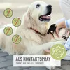 A person is holding a spray bottle near a golden retriever dog, with icons indicating parasite protection. Produktbild-Vorschau