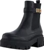 A black Guess Chelsea boot with a gold logo detail. Anteprima dell’immagine prodotto