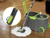 A spin mop and bucket set is shown on a wooden floor, with a close-up inset highlighting a handle feature. Náhled obrázku produktu