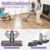 A woman is vacuuming a wooden floor with a cordless vacuum cleaner. The image also shows close-ups of the vacuum cleaner's brush head demonstrating its flexibility. Produktbild-Vorschau