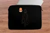MuchoWow® Laptop Hülle 13 Zoll Frau - Linienkunst - Gold - Produktbild-Vorschau 5