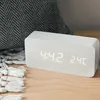 Wecker Uhr in Holzoptik digital - Digitalwecker Anzeige von Produktbild-Vorschau 2