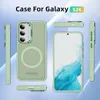 A collage of images showcasing a phone case from multiple angles, with a phone inside one of the views. Produktbild-Vorschau