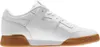 A side view of a white Reebok sneaker with a gum sole. Produktbild-Vorschau