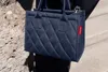 reisenthel daily shopper XS in rhombus midnight gold – Die Produktbild-Vorschau 5