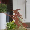 UNUS Deko Gartendeko Gartenstecker in Rost Hexe auf Besen Produktbild-Vorschau 2