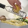 Microplane 45008 Gourmet Serie Reibe sehr grob, schwarz Produktbild-Vorschau 9