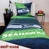 A Seattle Seahawks themed duvet cover and pillow set displayed on a bed. Náhled obrázku produktu