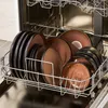 Spülmaschinengeeignet:​​ Das komplette Set kann problemlos in der Spülmaschine platziert werden.
 Voir les images du produit