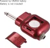 A close-up of a red guitar effect pedal with a battery compartment open, showing a CR2032 battery. Voir les images du produit