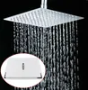 A square shower head with water spraying from it, against a black background. A close-up inset shows the top of the shower head. Podgląd zdjęcia produktu