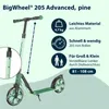 A product image of a scooter with feature callouts. Anteprima dell’immagine prodotto