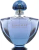 A studio shot of a perfume bottle. Podgląd zdjęcia produktu