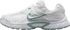 Baskets Nike V5RNR blanches Voir les images du produit 17