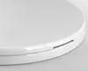 A close-up view of a white toilet seat. Náhled obrázku produktu