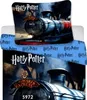 A close-up view of Harry Potter themed bedding featuring the Hogwarts Express. Produktbild-Vorschau