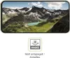 A smartphone screen displaying a mountain landscape, with a marketing icon and text below. Podgląd zdjęcia produktu