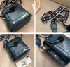 Kleine Retro-Letterman-Handtasche aus Leder für Frauen Produktbild-Vorschau 3