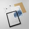 Gerahmtes Poster - Schwarzer Rahmen - Blau Weiß Hintergrund Produktbild-Vorschau 4