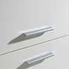 Vitrine Blanc brillantReproduction béton, 4 portes, Voir les images du produit 5
