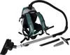 A Makita backpack vacuum cleaner with accessories, displayed against a white background. Náhled obrázku produktu