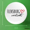 Huuraa Button Flensburg verliebt 25mm rund mit Produktbild-Vorschau 3