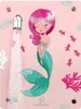 A cartoon illustration of a mermaid with pink hair and a green tail, with water spraying from a faucet on the left side of the image. Anteprima dell’immagine prodotto