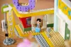 LEGO® Idee 21339 BTS Dinamite Anteprima dell’immagine prodotto 32