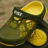 Black Cat Cat Clogs Unisex (Black/Yellow) Größe 44 Produktbild-Vorschau 4