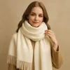 Oversize Damen Winter Schal – 100% Viskose, Woll Weiß, Produktbild-Vorschau 3