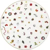 A round plate with a white background decorated with various small Christmas-themed illustrations. Produktbild-Vorschau